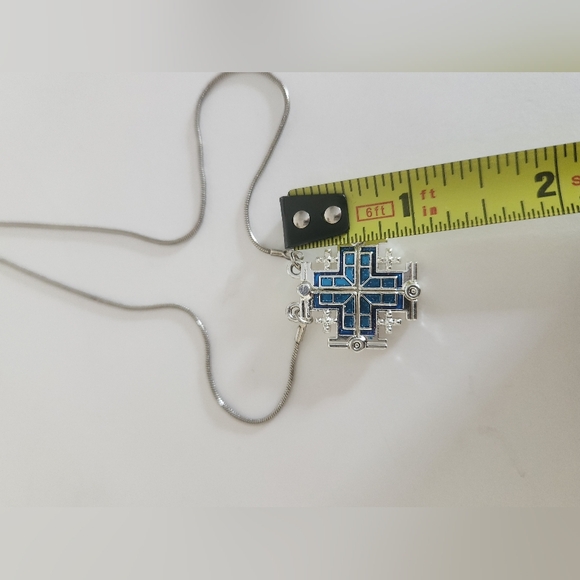Two-Way Magnetic Silver Necklace Jerusalem Cross Blue - Picture 11 of 11
